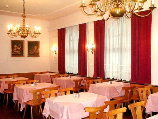 Hotel-Restaurant-Cafe Sophienalpe Виена Екстериор снимка